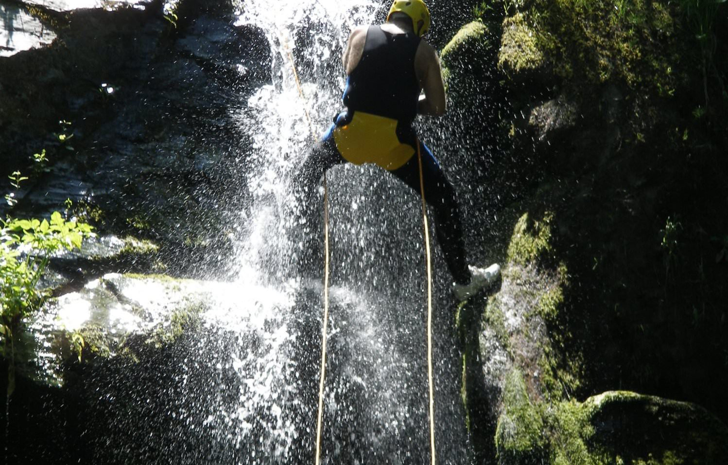 canyoning-kalypso-1920x956.jpg